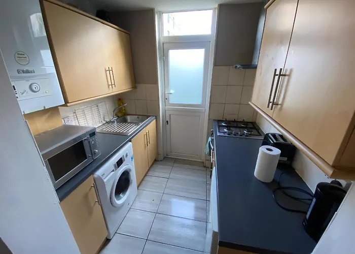 4 Bedroom Apartment & 2 Bedroom Apartment